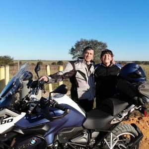 Meet your Posher, Anibal